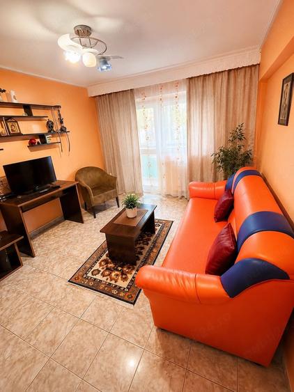 Apartament cu 2 camere decomandat în Radu Negru