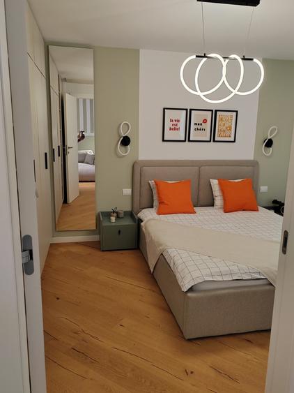 Apartament cu 2 camere semidecomandat în Aviației