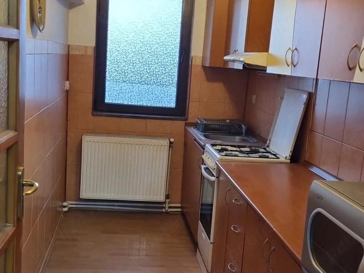 Casă cu 3 camere cu Teren 80 Mp în Crângași