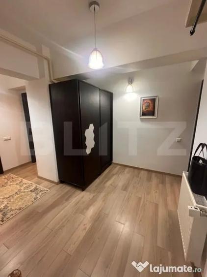 Apartament cu 2 camere decomandat în Est