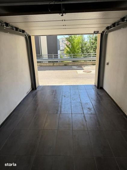 Apartament cu 3 camere decomandat în Păcurari