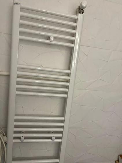 Apartament cu 2 camere semidecomandat în Obor