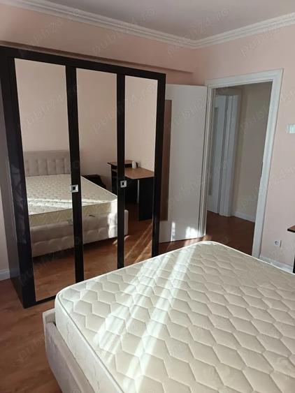 Apartament cu 2 camere semidecomandat în Gara de Nord