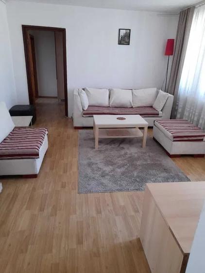 Apartament semidecomandat în Obor
