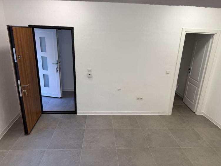 Spațiu comercial, de 50 mp, în Central