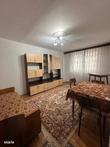Apartament cu 4 camere în Central