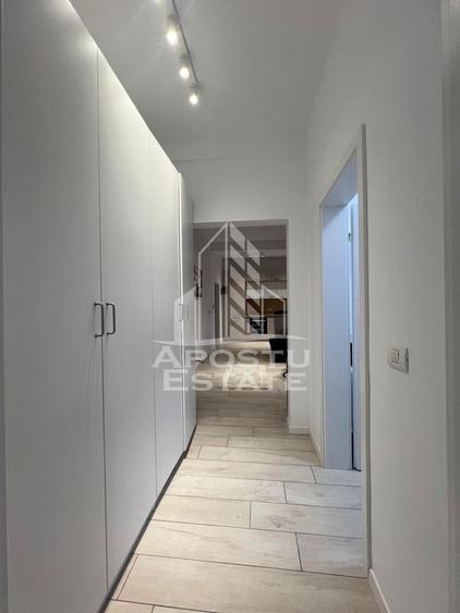 Apartament cu 2 camere semidecomandat în Ghiroda