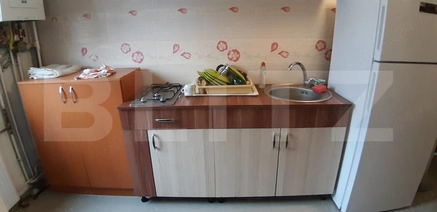 Apartament cu 4 camere decomandat în Griviței