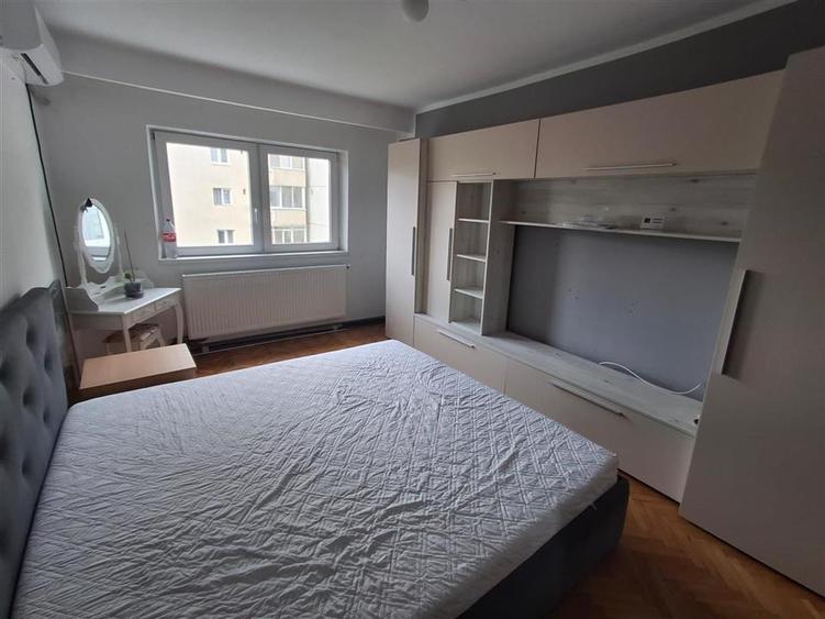 Apartament 2 camere decomandat balcon pivnita zona Terezian - 1