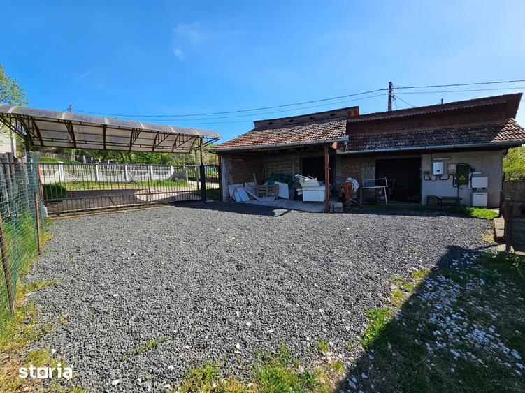 Casă cu 3 camere cu Teren 1060 Mp în Central