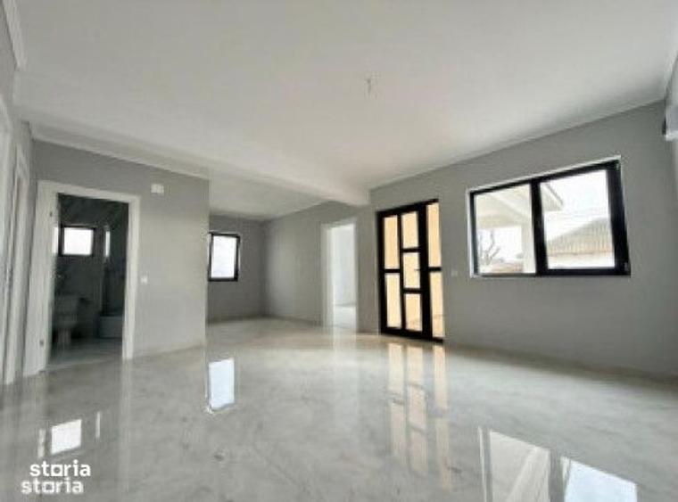 Casă cu 3 camere cu Teren 220 Mp în Central