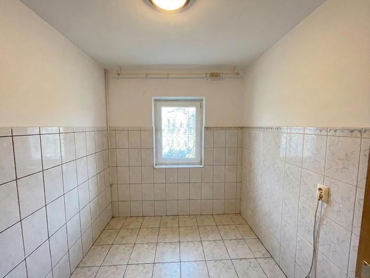 Apartament cu 2 camere decomandat în Canta