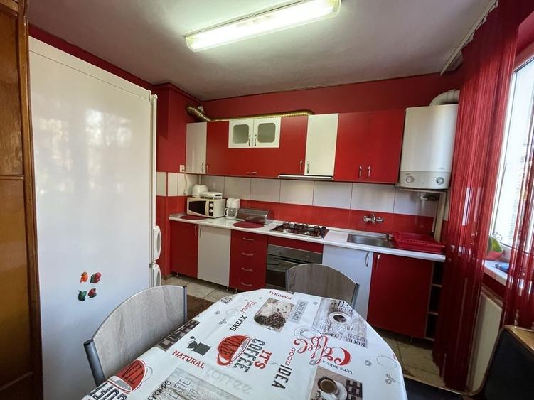 Apartament cu 3 camere în Central