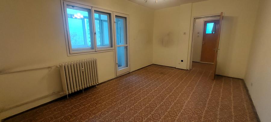 Apartament cu 2 camere decomandat în Iancului
