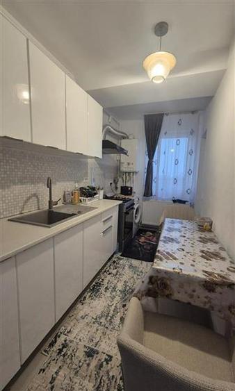 Apartament cu 2 camere decomandat, mobilat în Theodor Pallady