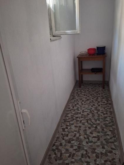 Casă cu 3 camere cu Teren 256 Mp în Lupeni