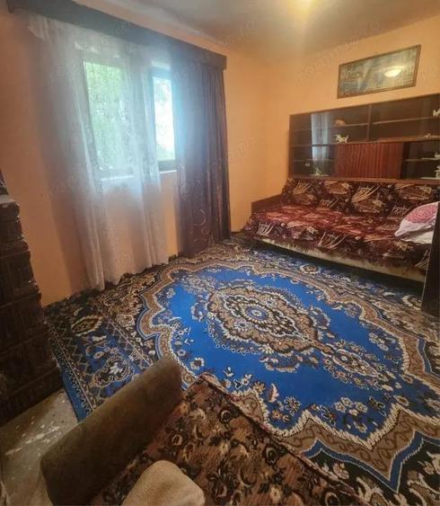 Casă cu Teren 3000 Mp în Central