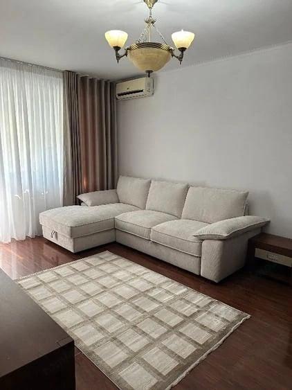 Apartament cu 3 camere, mobilat în Lacul Tei