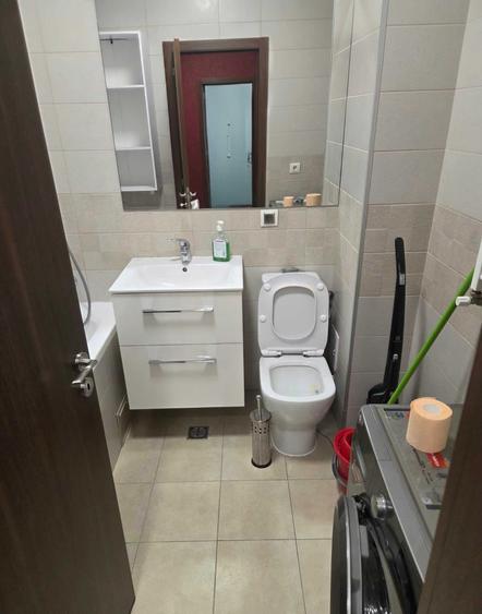 Apartament cu 2 camere decomandat în Păcii