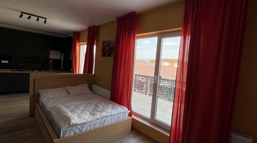 Apartament cu 2 camere în Apărătorii Patriei