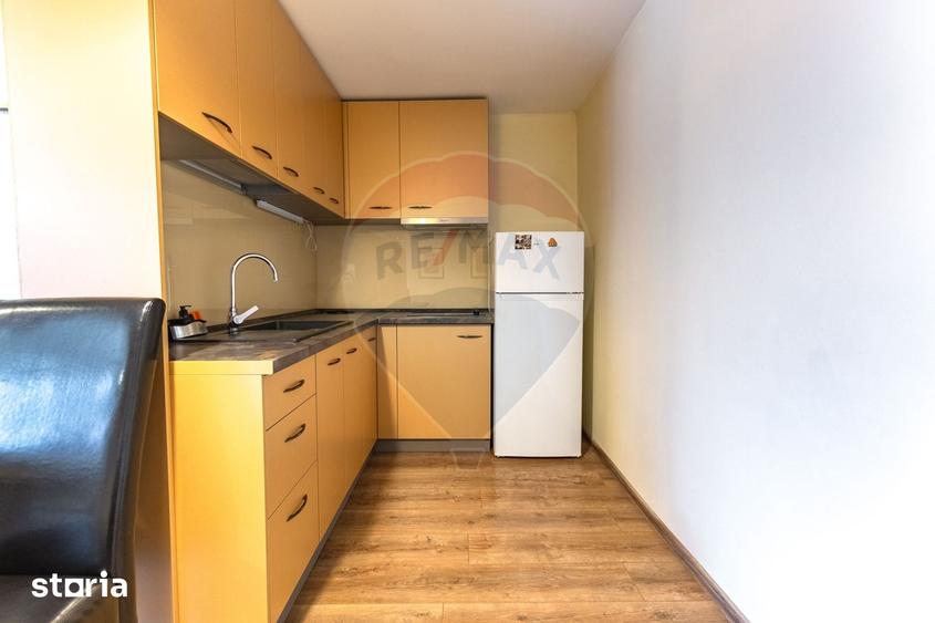 Casă cu Teren 330 Mp în Bartolomeu