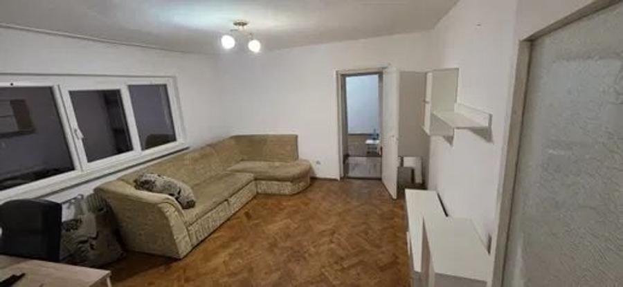 Apartament cu 2 camere semidecomandat, mobilat în Lipovei