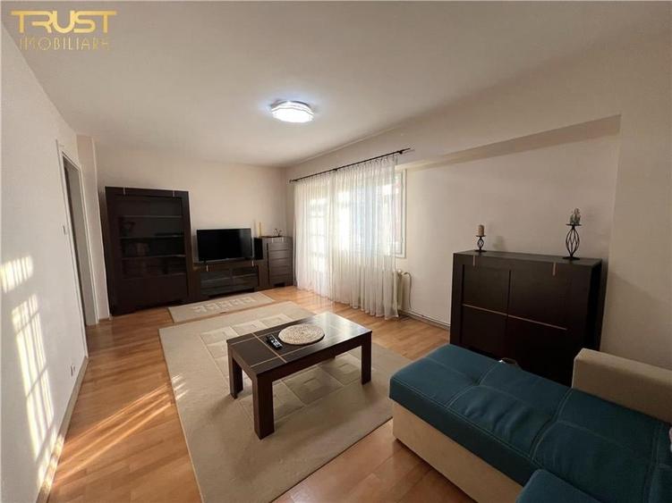 3 camere l Decomandat | M. Eminescu l Etaj Intermediar - 1