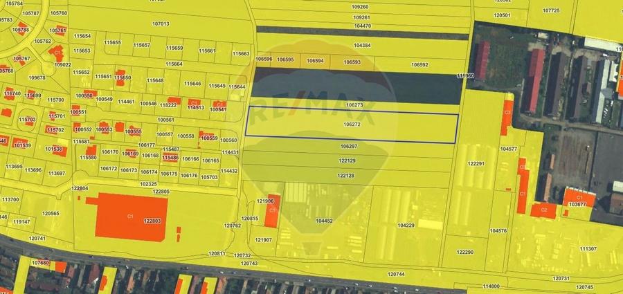 Teren agricol intravilan de 9100 mp, în Satulung
