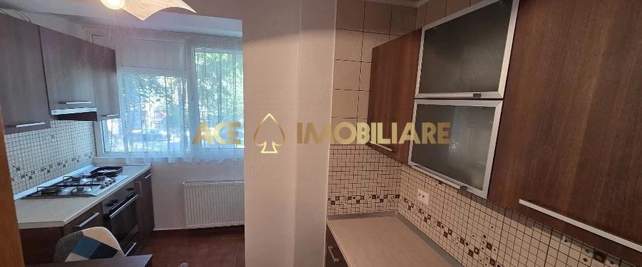 Apartament cu 3 camere semidecomandat, mobilat în Câmpia Libertății