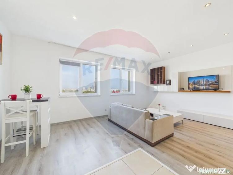 Apartament cu 2 camere decomandat în Sud