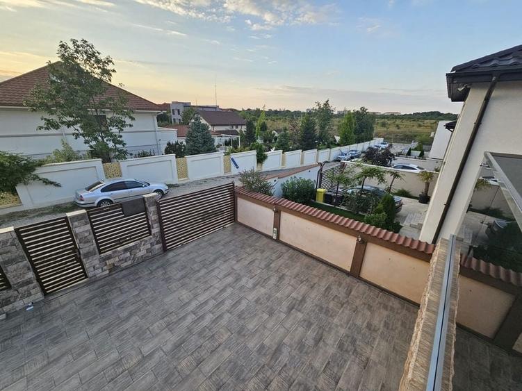 Casă cu 4 camere cu Teren 500 Mp în Exterior Vest