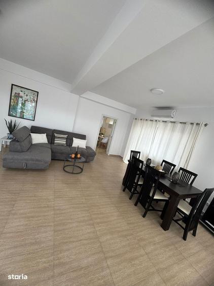 Casă cu 4 camere cu Teren 710 Mp în Central