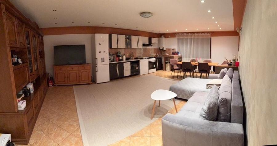 Apartament cu 2 camere decomandat în Morăreni