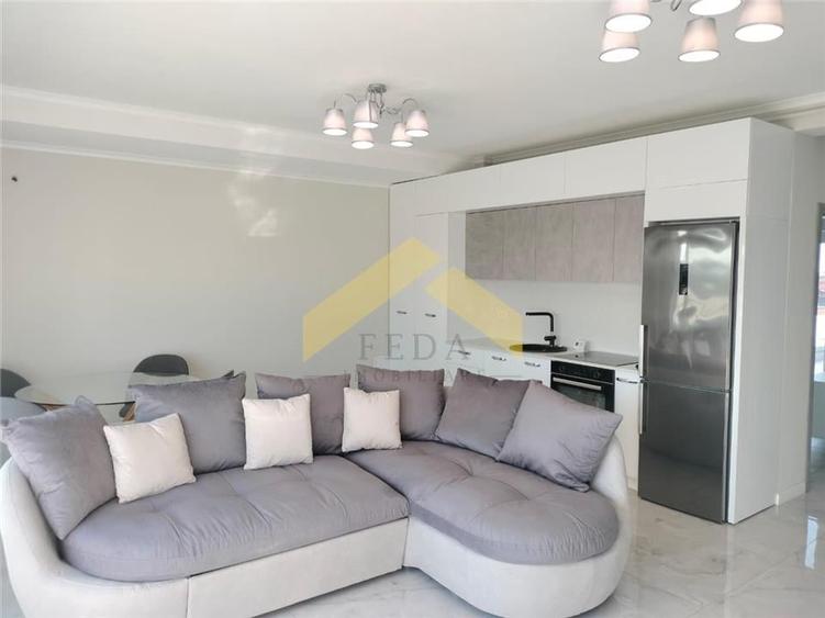 Apartament cu 2 camere decomandat, mobilat în Micălaca