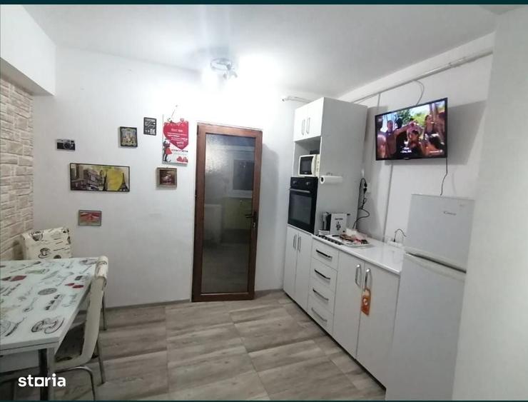 Apartament cu 2 camere decomandat în Micro 3