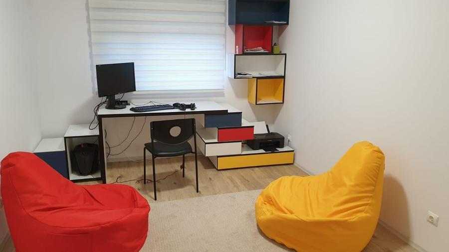 Apartament cu 3 camere decomandat, mobilat în Băneasa