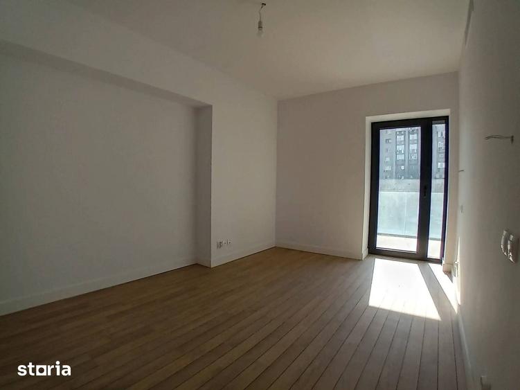 Apartament cu 3 camere în 13 Septembrie