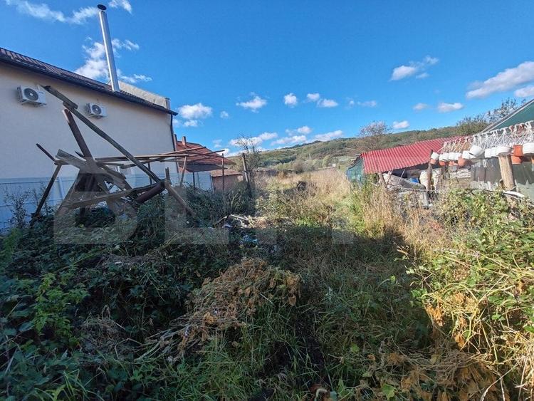Casă individuală cu 3 camere cu Teren 2600 Mp în Bălan