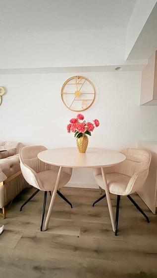 Apartament cu 2 camere decomandat în Lotus