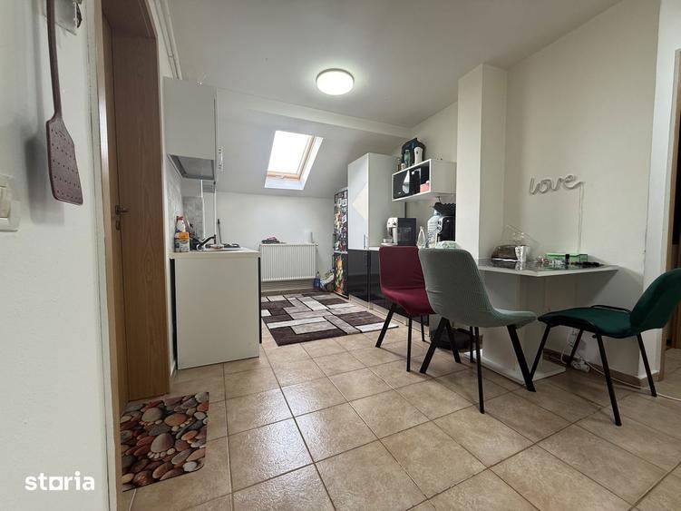 Apartament 2 camere, decomandat, 49 mp utili - Girocului - 1
