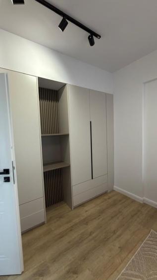 Apartament cu 2 camere decomandat, mobilat în Străulești