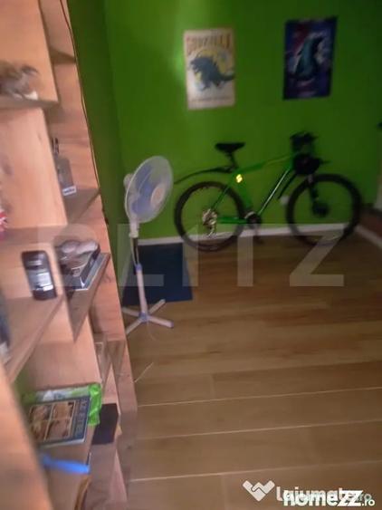 Casă cu 2 camere cu Teren 2000 Mp în Central