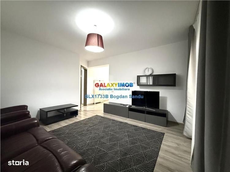 Apartament cu 3 camere decomandat în Roșu