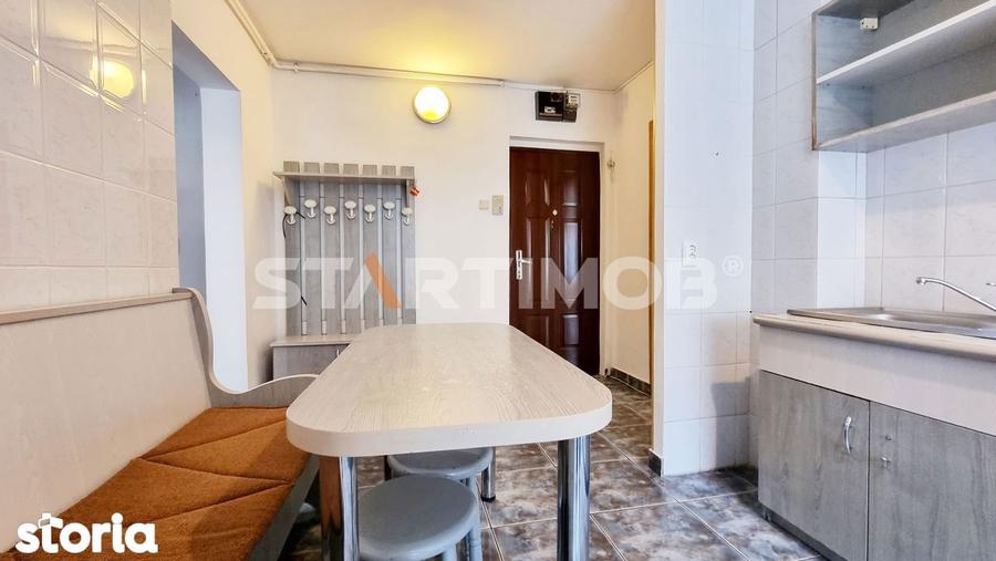 Apartament doua camere decomandat Racadau - 12