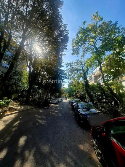 Apartament 4 camere, zona Spital Judetean, etaj 2, bloc cărămidă, zonă