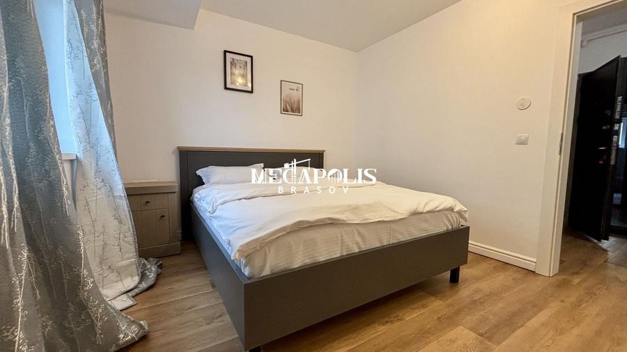 Apartament cu 3 camere în Tractorul