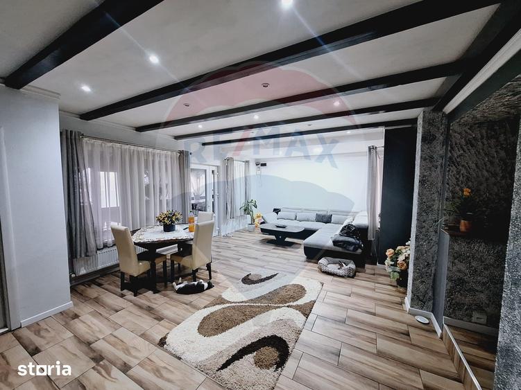 Casă cu 3 camere cu Teren 1262 Mp în Hidiș