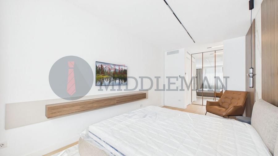 Apartament cu 4 camere, mobilat în Aviatorilor