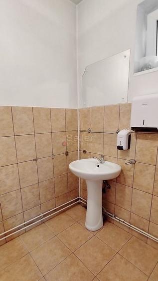 Birou, de 180 mp, în Astra