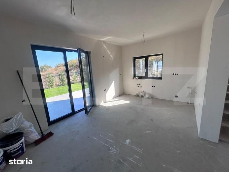 Casă cu 5 camere cu Teren 458 Mp în Apahida
